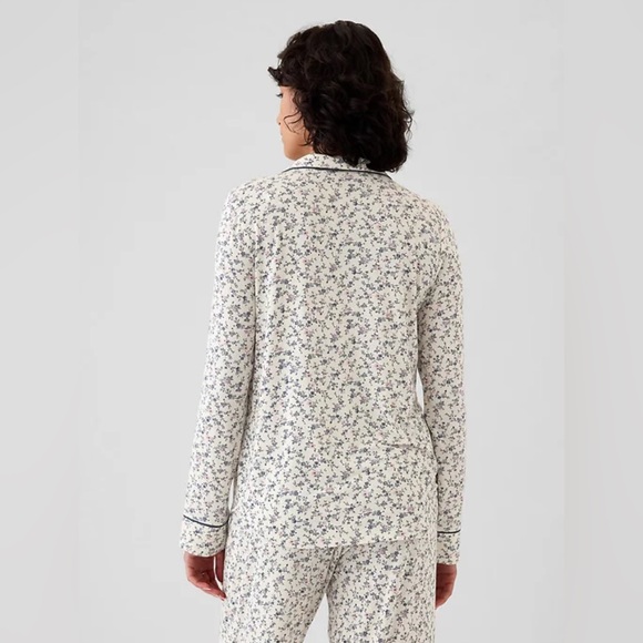 *NWT: Gap Pajama Set - SO COMFY! - Picture 2 of 5